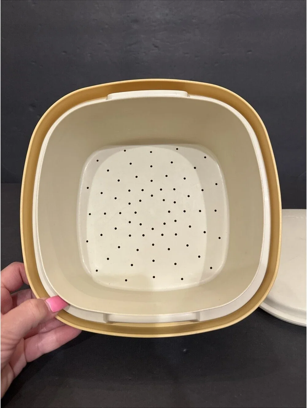 Vintage Tupperware Square Microwave Steamer 3 Pc Set Harvest Gold 9” W X 4.75” H
